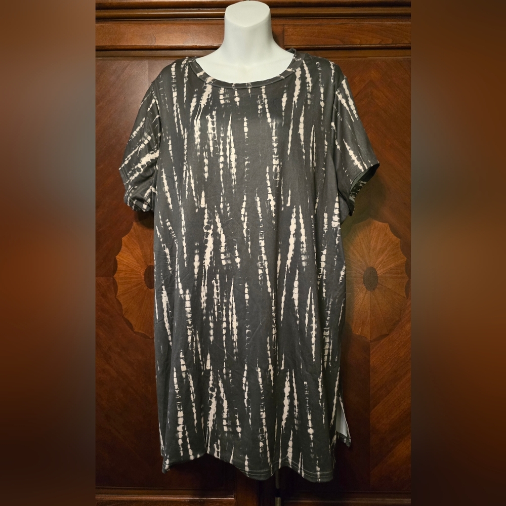 Lularoe Leslie Tunic Top XL
